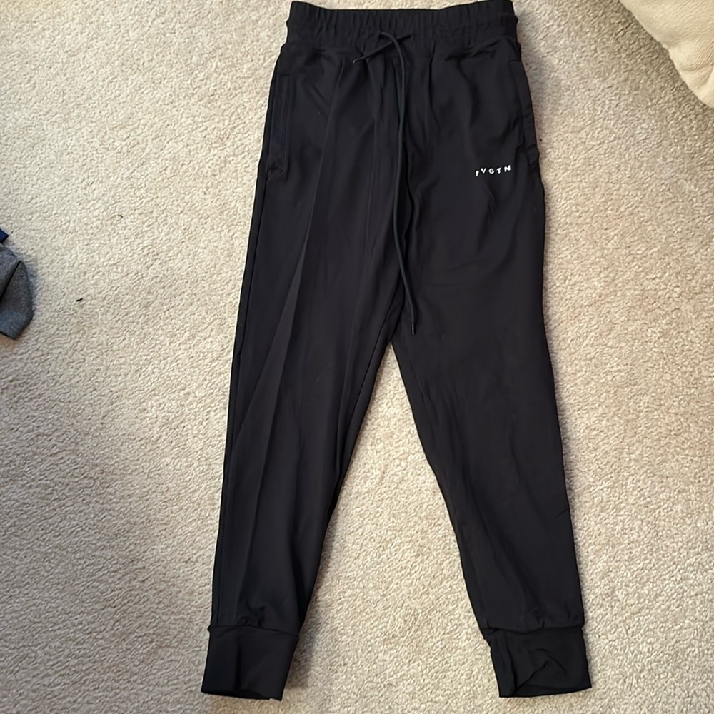 NVGTN - Jet black Joggers - Small